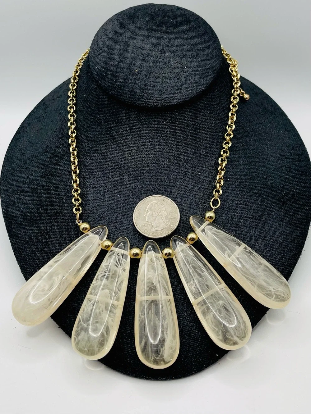 Vintage Lucite Teardrop Statement Bib Necklace Gold Tone Chain Estate Piece